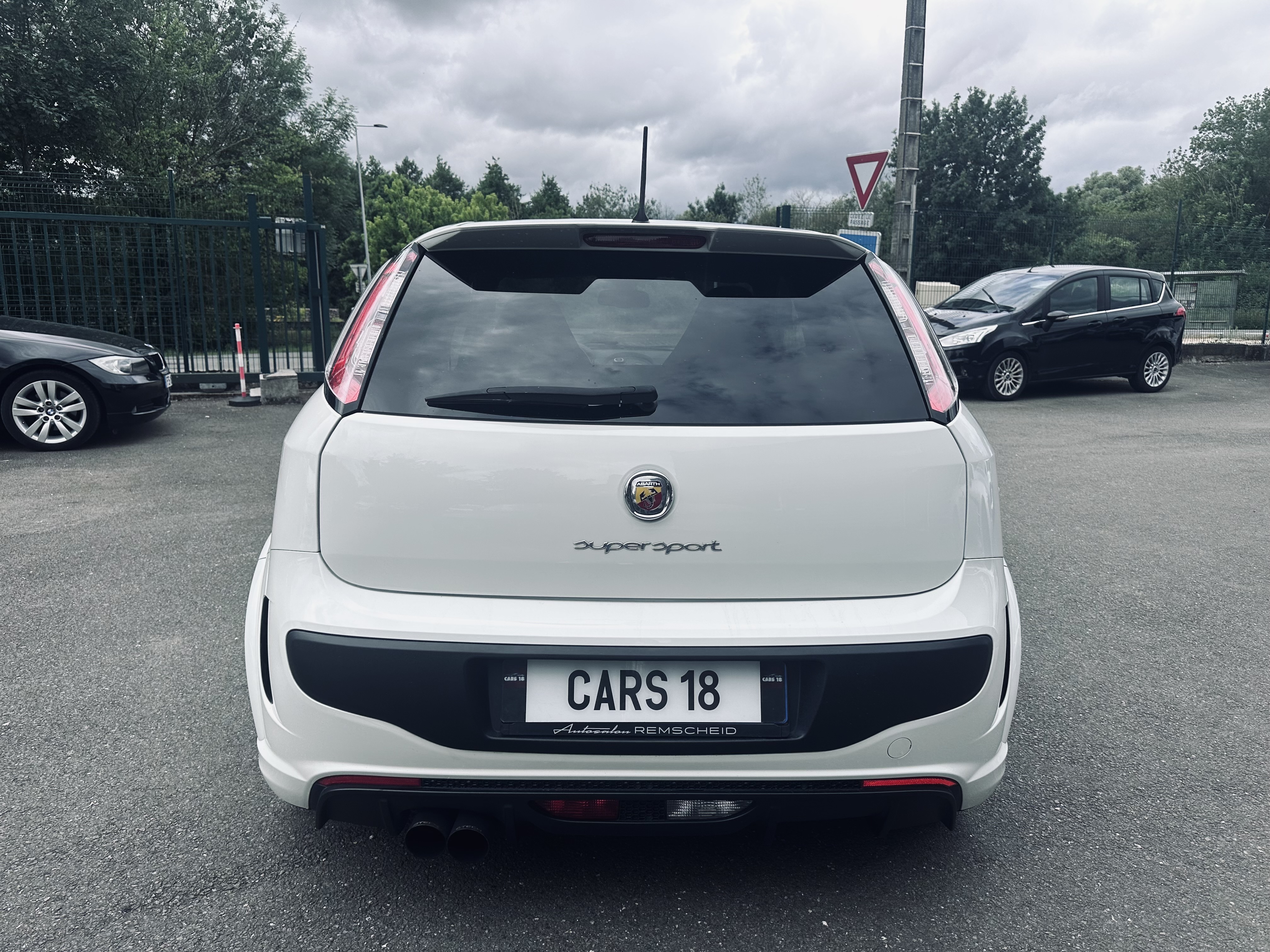 Abarth Grande Punto 1.4 T-JET 180 SUPERSPORT