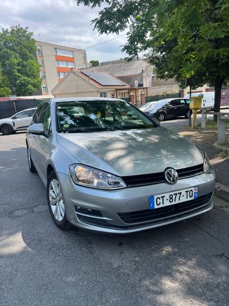 Volkswagen Golf VII 1.6 TDI 105 BLUEMOTION TECHNOLOGY CARAT DSG7 3P