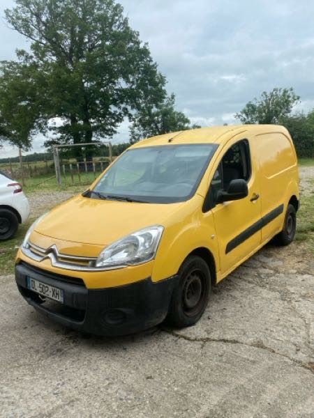 Citroen Berlingo II (2) 1.6 BLUEHDI 75 CONFORT 20L1 3PL