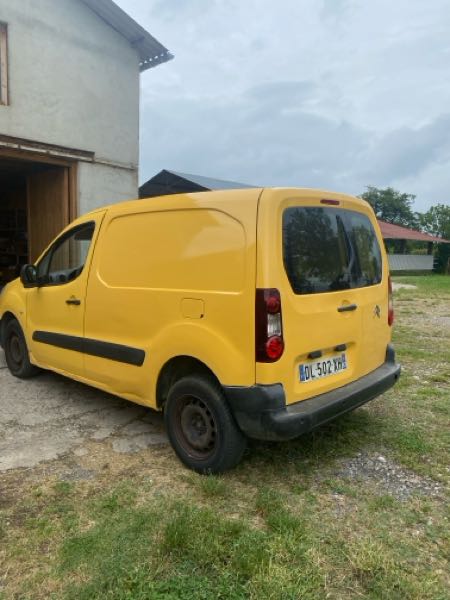 Citroen Berlingo II (2) 1.6 BLUEHDI 75 CONFORT 20L1 3PL