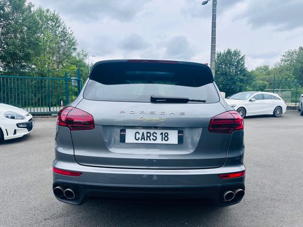 Porsche Cayenne Porsche Cayenne S II 3.0 e-hybrid 416 ch Tiptronic