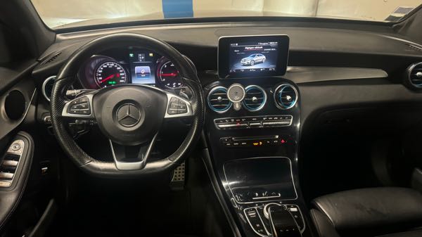 Mercedes-Benz Glc 220 D SPORTLINE 4MATIC
