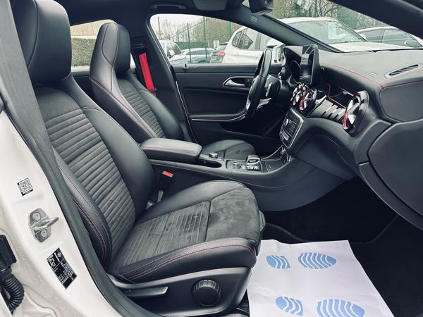Mercedes-Benz Cla (2) SHOOTING BRAKE 45 AMG 4MATIC 7G-DCT
