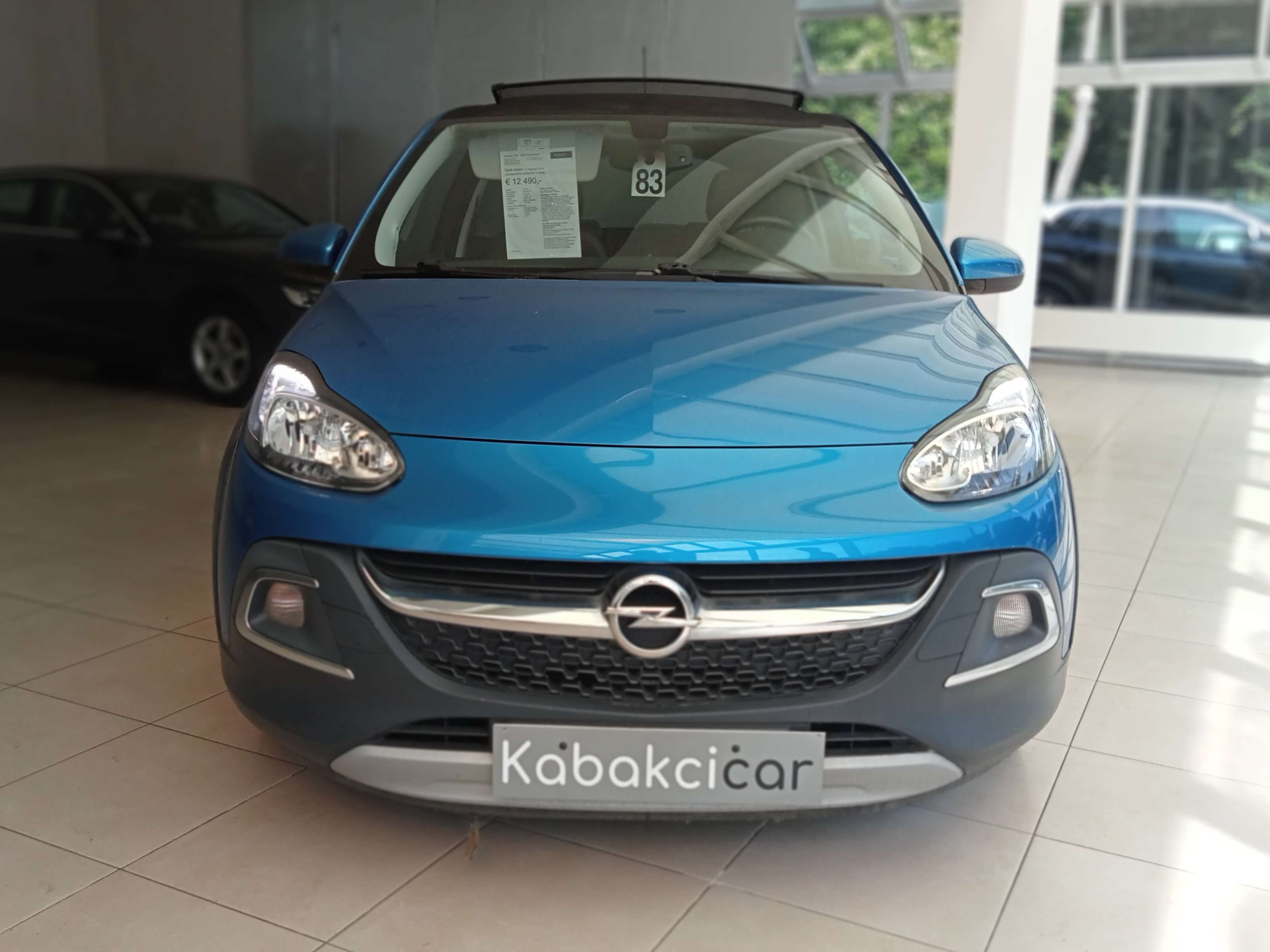 Opel Adam 1.2 Twinport 70cv/TOIT OUVRANT/GPS/CAPTEURS /TEL