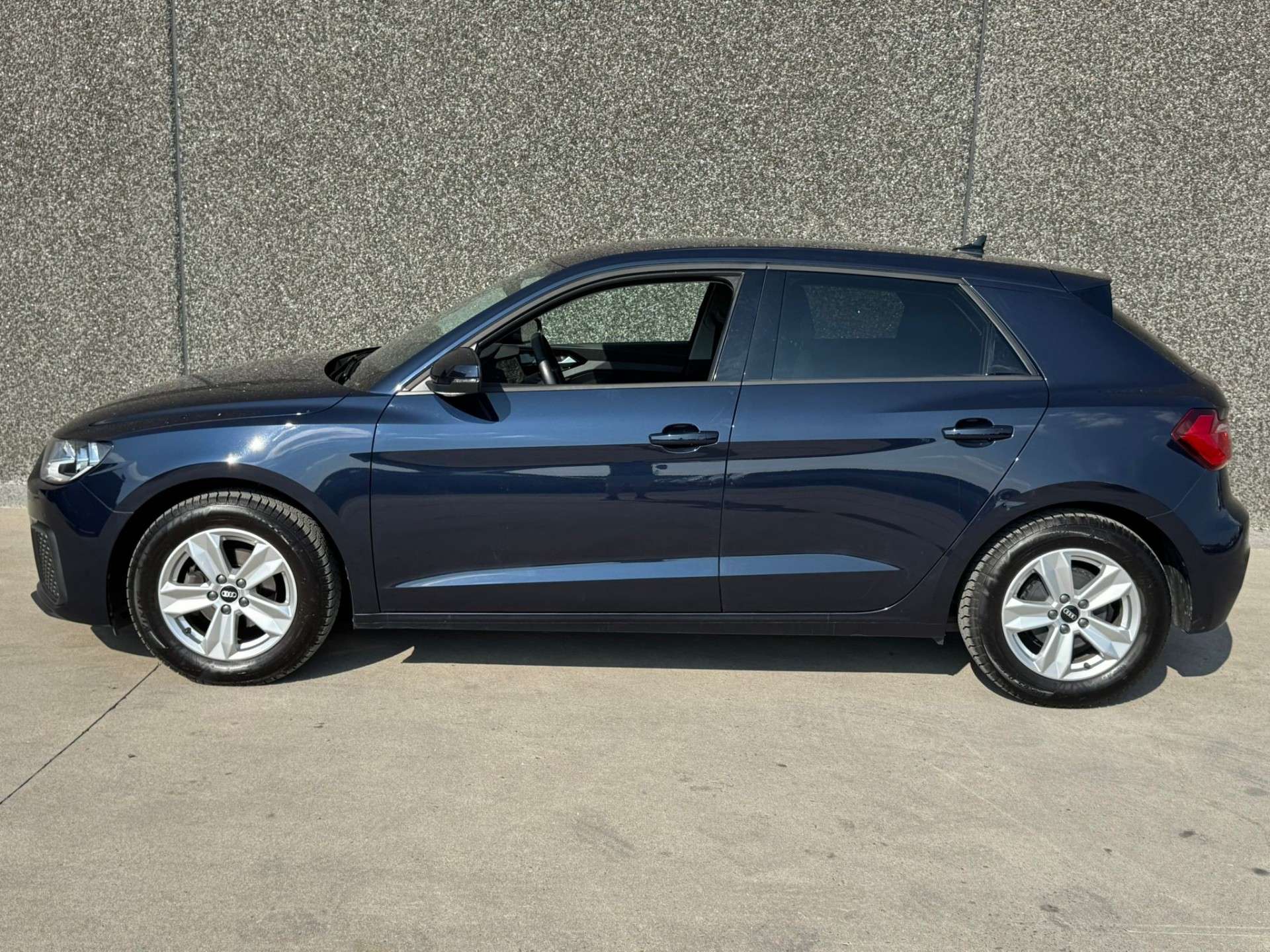 Audi A1 Sportback 25 TFSI//CARPLAY//GPS/CLIM/GARANTIE 12M