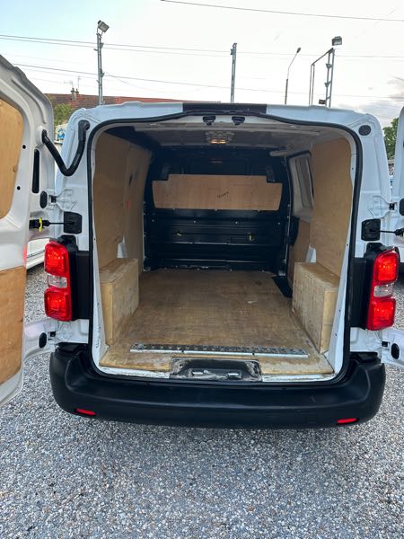 Peugeot Expert III 1.6 BLUEHDI 115 S&amp;S COMPACT PREMIUM PACK