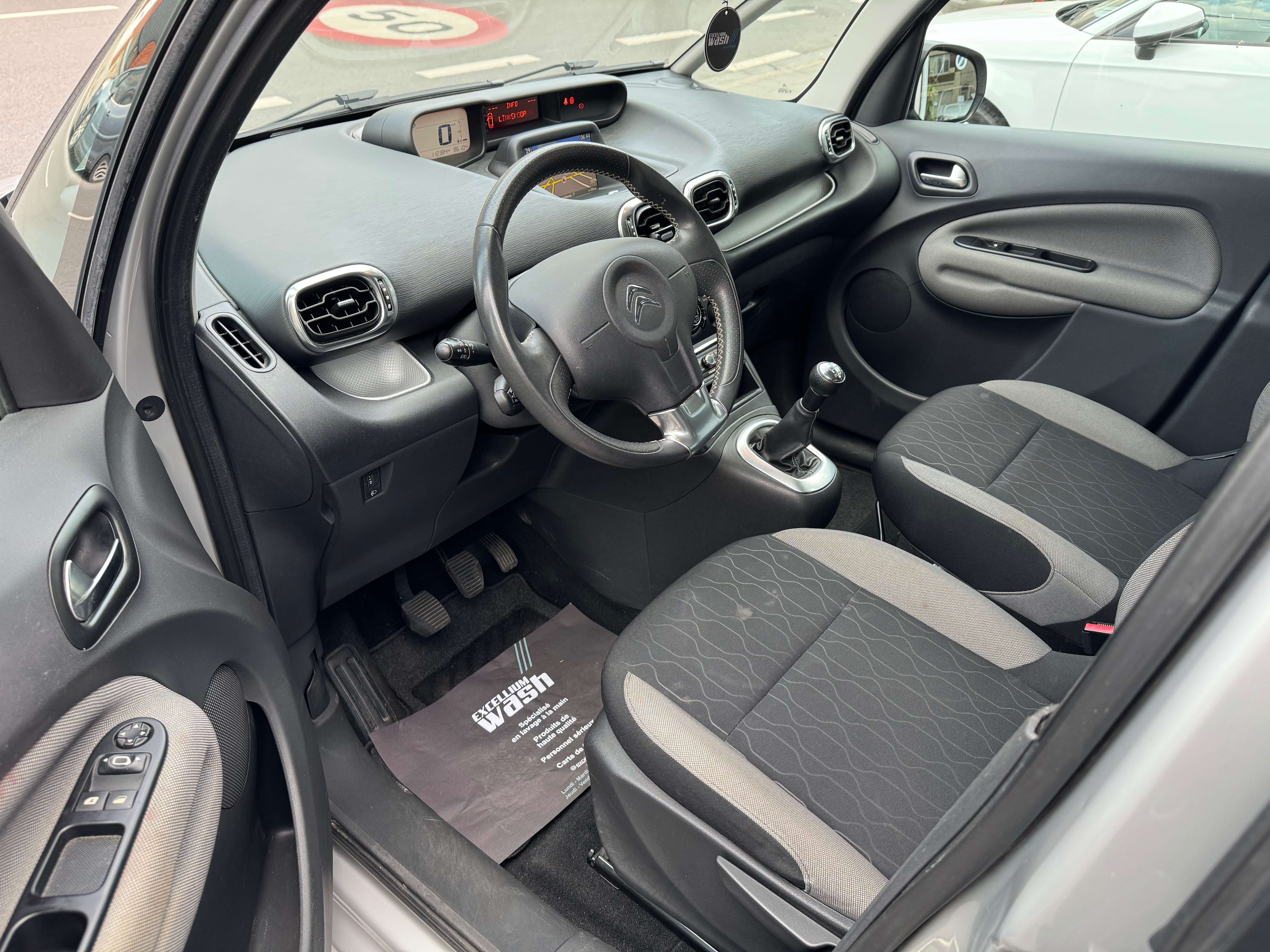Citroen C3 Picasso 1.6 HDi Gps Airco Reglt Vitess Carnet. Garantie