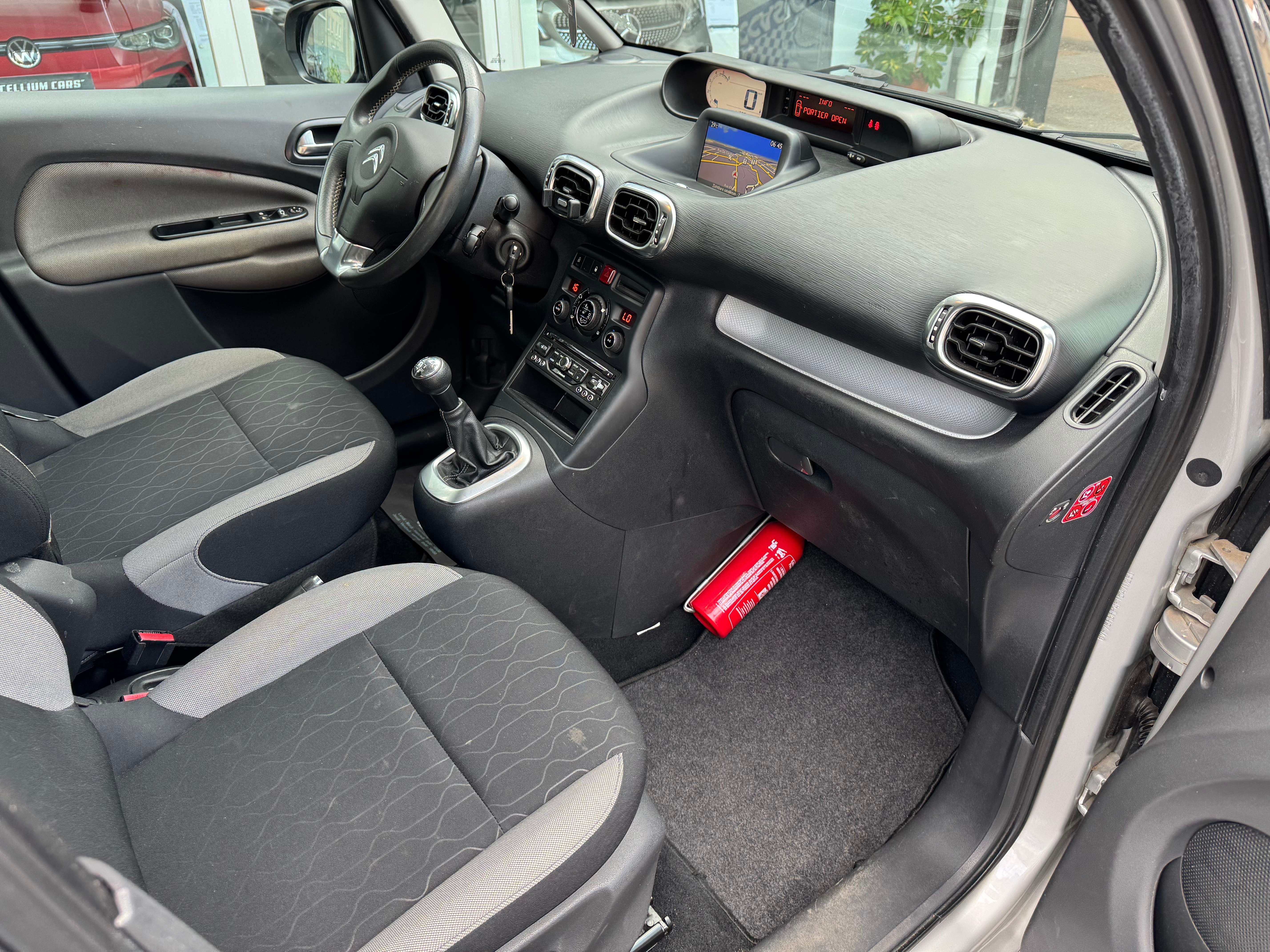 Citroen C3 Picasso 1.6 HDi Gps Airco Reglt Vitess Carnet. Garantie