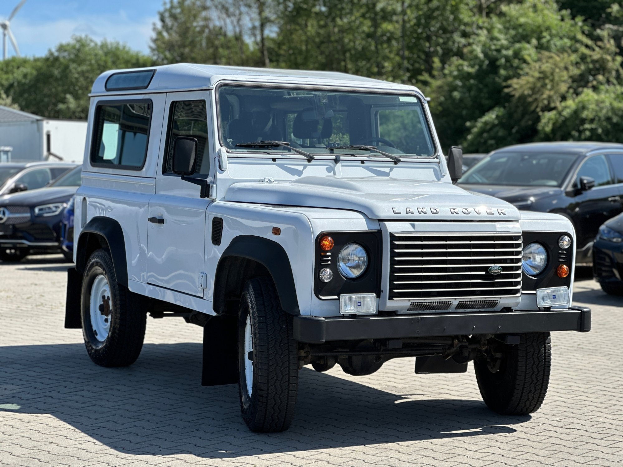 Land Rover Defender III SW 90 SE