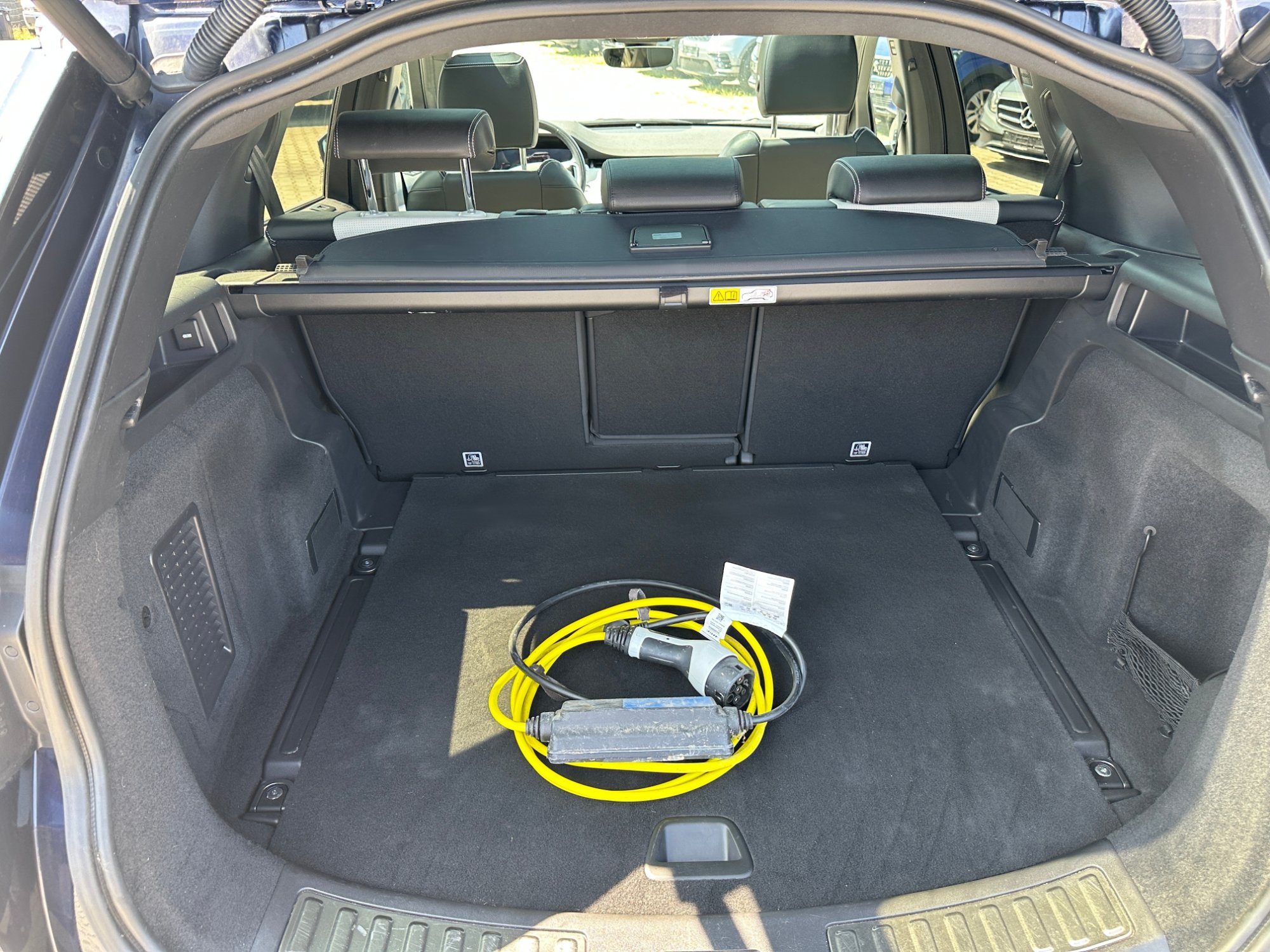 Land Rover Discovery Sport P300e R-Dynamic - 4x4 - Hybride - Automatique - 300 cv