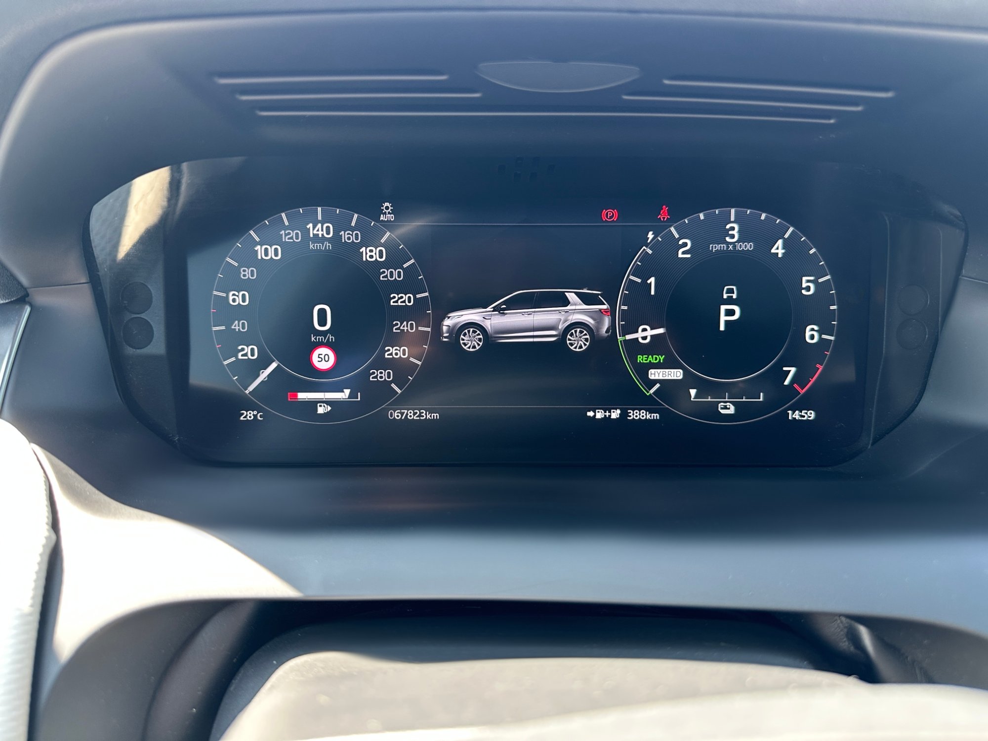Land Rover Discovery Sport P300e R-Dynamic - 4x4 - Hybride - Automatique - 300 cv