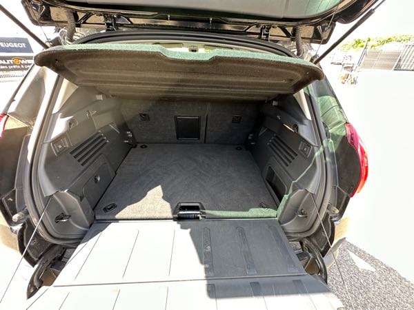 Peugeot 3008 PEUGEOT 3008 STYLE 1.6 HDI 115