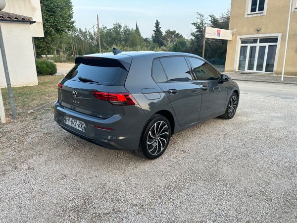 Volkswagen Golf VIII 1.5 TSI ACT 130 OPF LIFE 1ST BV6