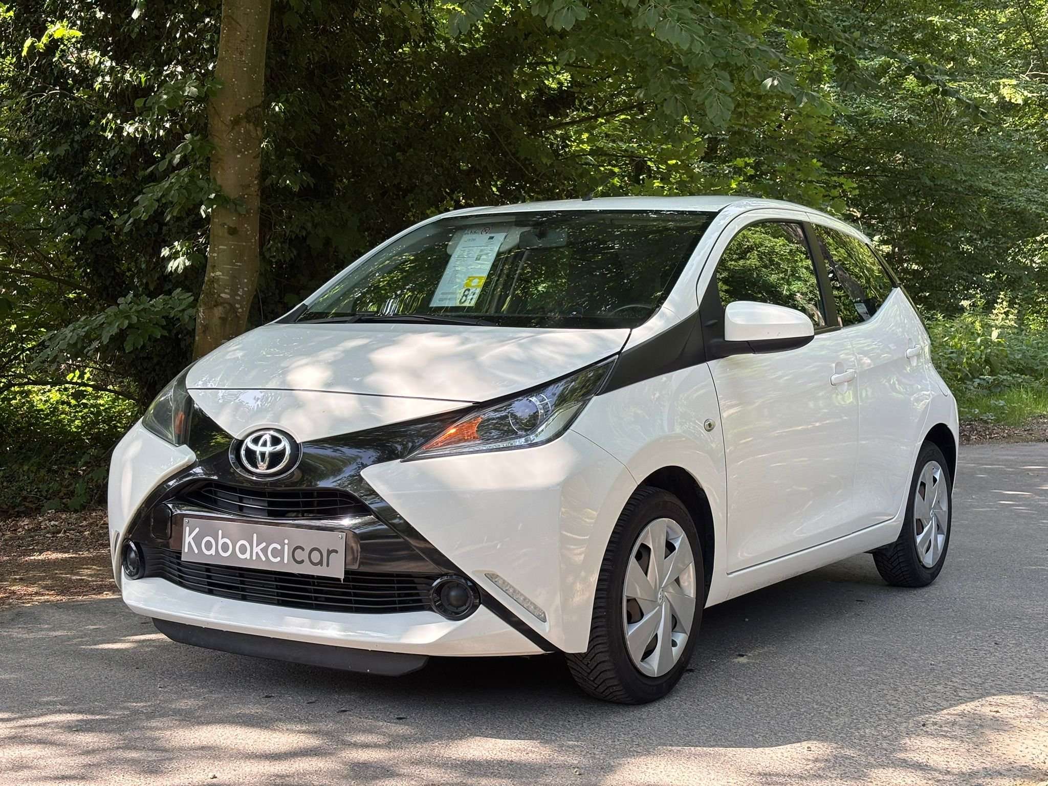 Toyota Aygo 1.0i VVT-i /CAMERA RECUL/A.C AUTO/TEL/REG.V