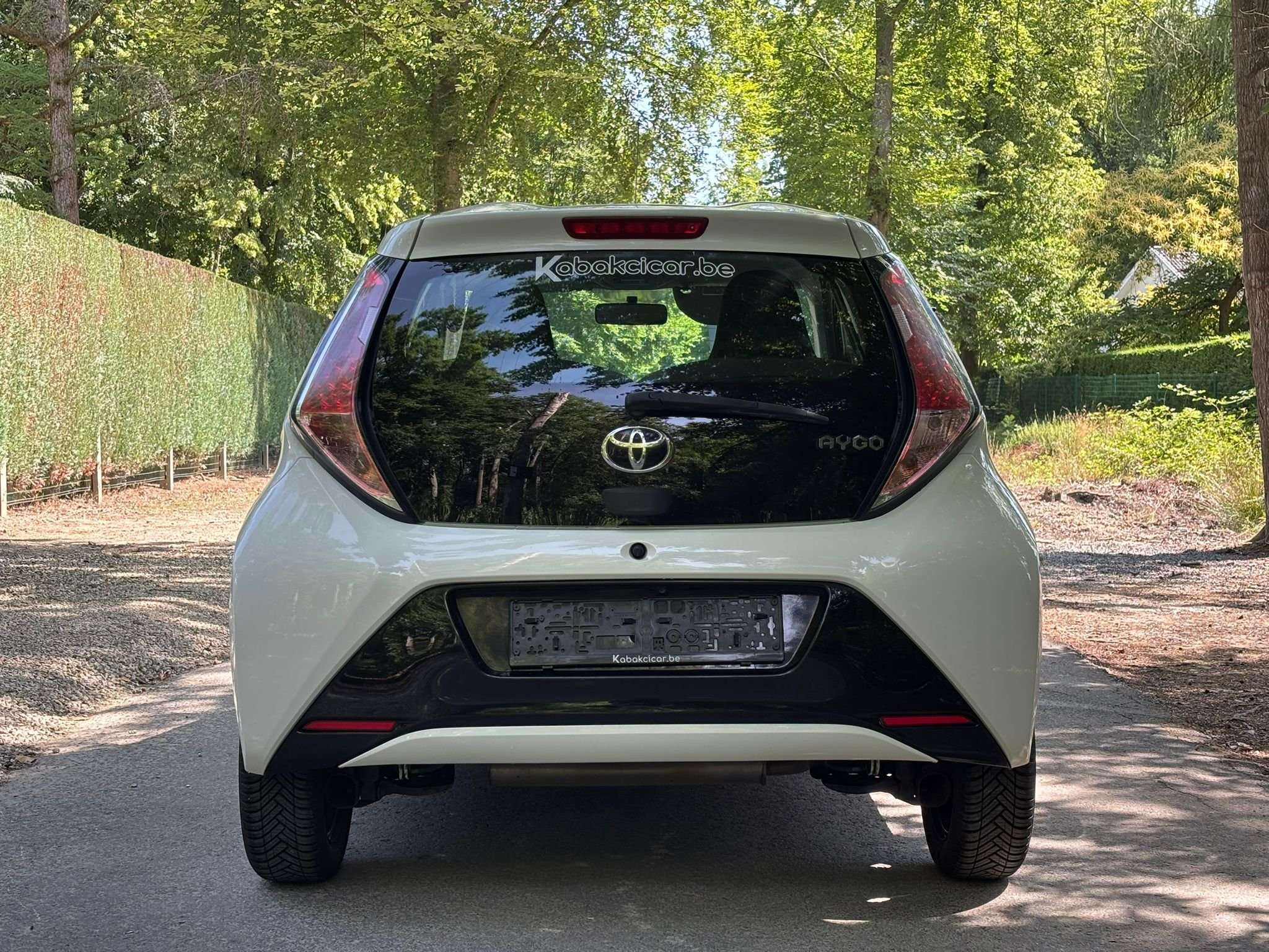 Toyota Aygo 1.0i VVT-i /CAMERA RECUL/A.C AUTO/TEL/REG.V