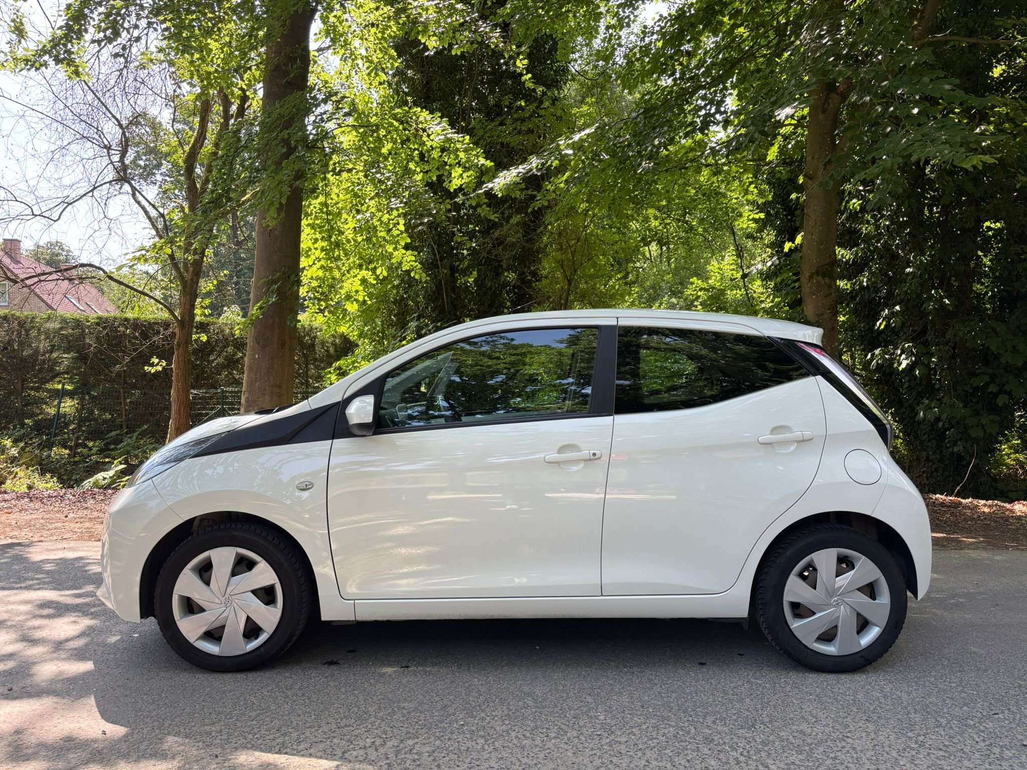 Toyota Aygo 1.0i VVT-i /CAMERA RECUL/A.C AUTO/TEL/REG.V