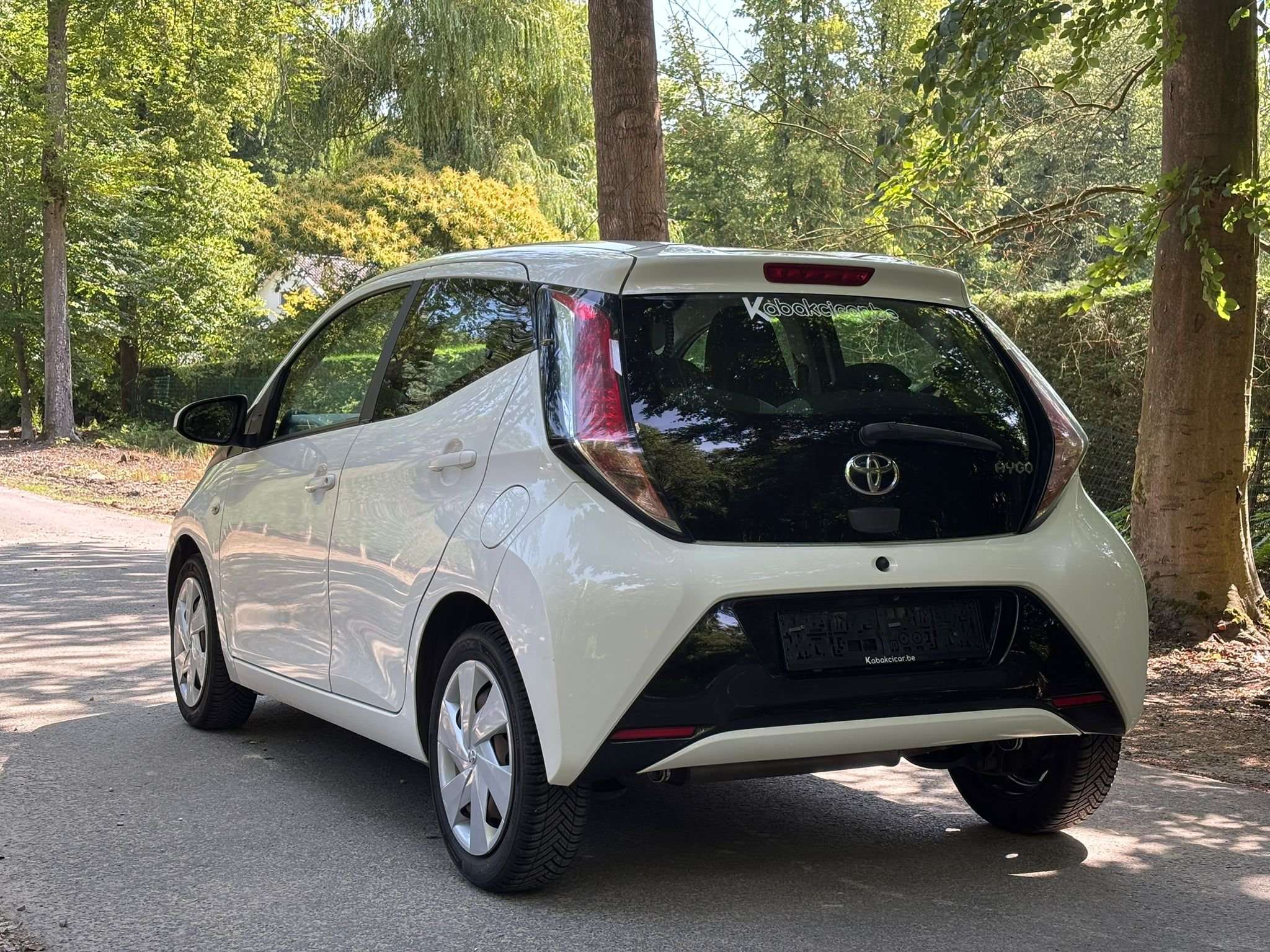 Toyota Aygo 1.0i VVT-i /CAMERA RECUL/A.C AUTO/TEL/REG.V