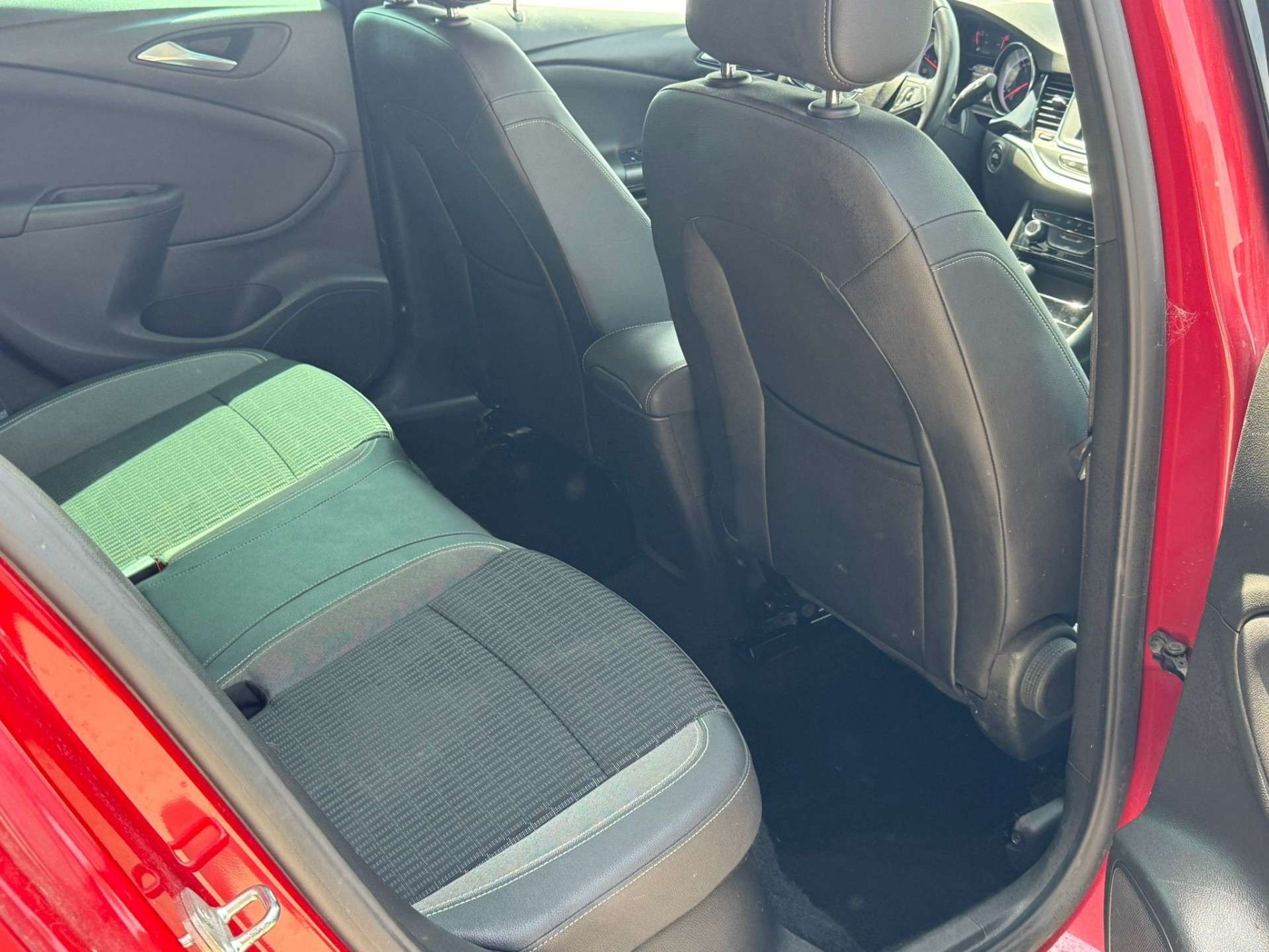Opel Astra Sports Tourer 1.5 Turbo//CARPLAY/USB/GARANTIE 12M