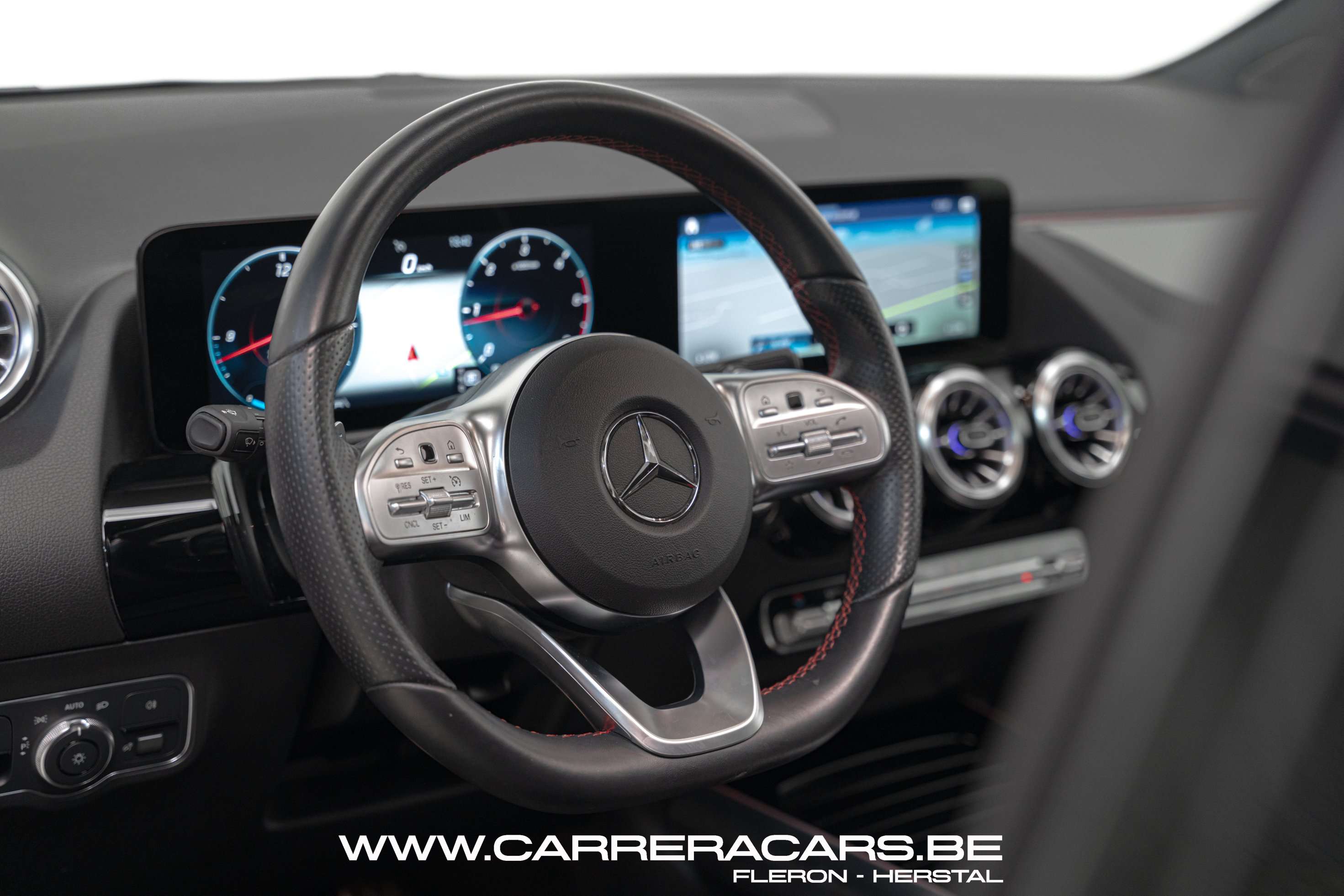 Mercedes-Benz GLA 200 d*|PACK AMG*PANORAMIQUE*CAMERA*PACK NIGHT&LIGHT*|