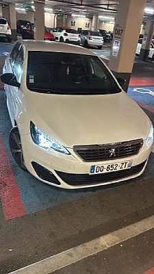 Peugeot 308 308 gt Line boîte auto