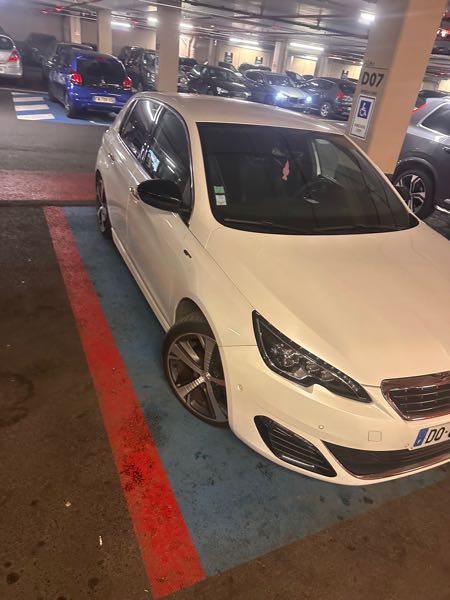 Peugeot 308 308 gt Line boîte auto