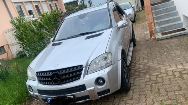 Mercedes-Benz Classe M II ML 63 AMG 7G-TRONIC SPEEDSHIFT