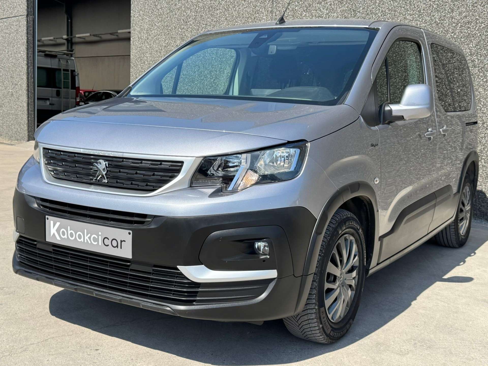Peugeot Rifter 1.5 BlueHDi Style//CARPLAY/GPS/CAMERA/GARANTIE
