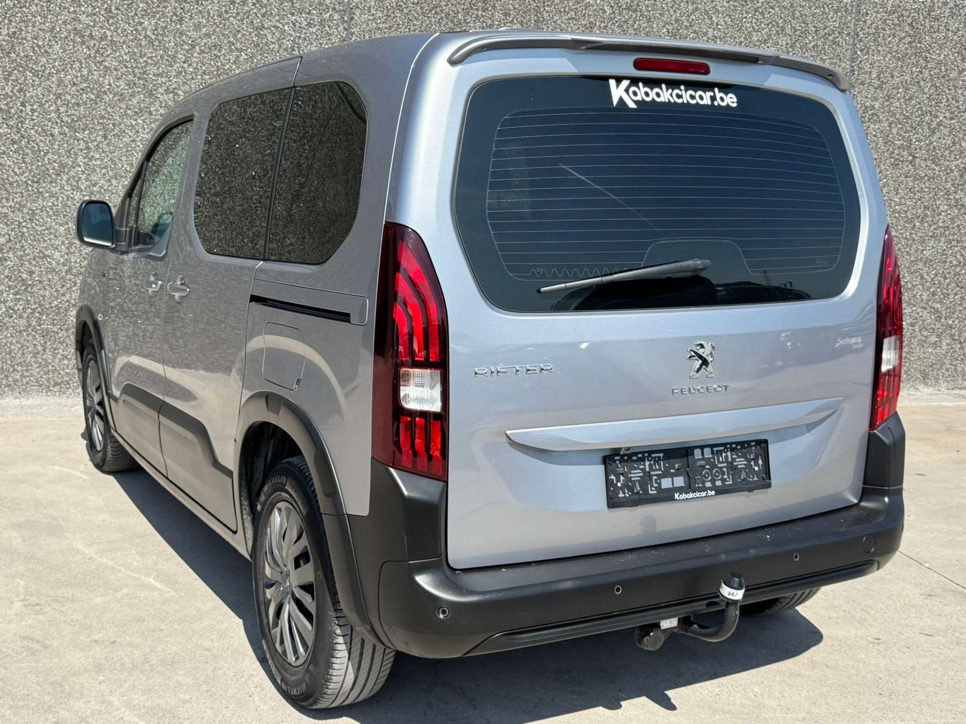 Peugeot Rifter 1.5 BlueHDi Style//CARPLAY/GPS/CAMERA/GARANTIE