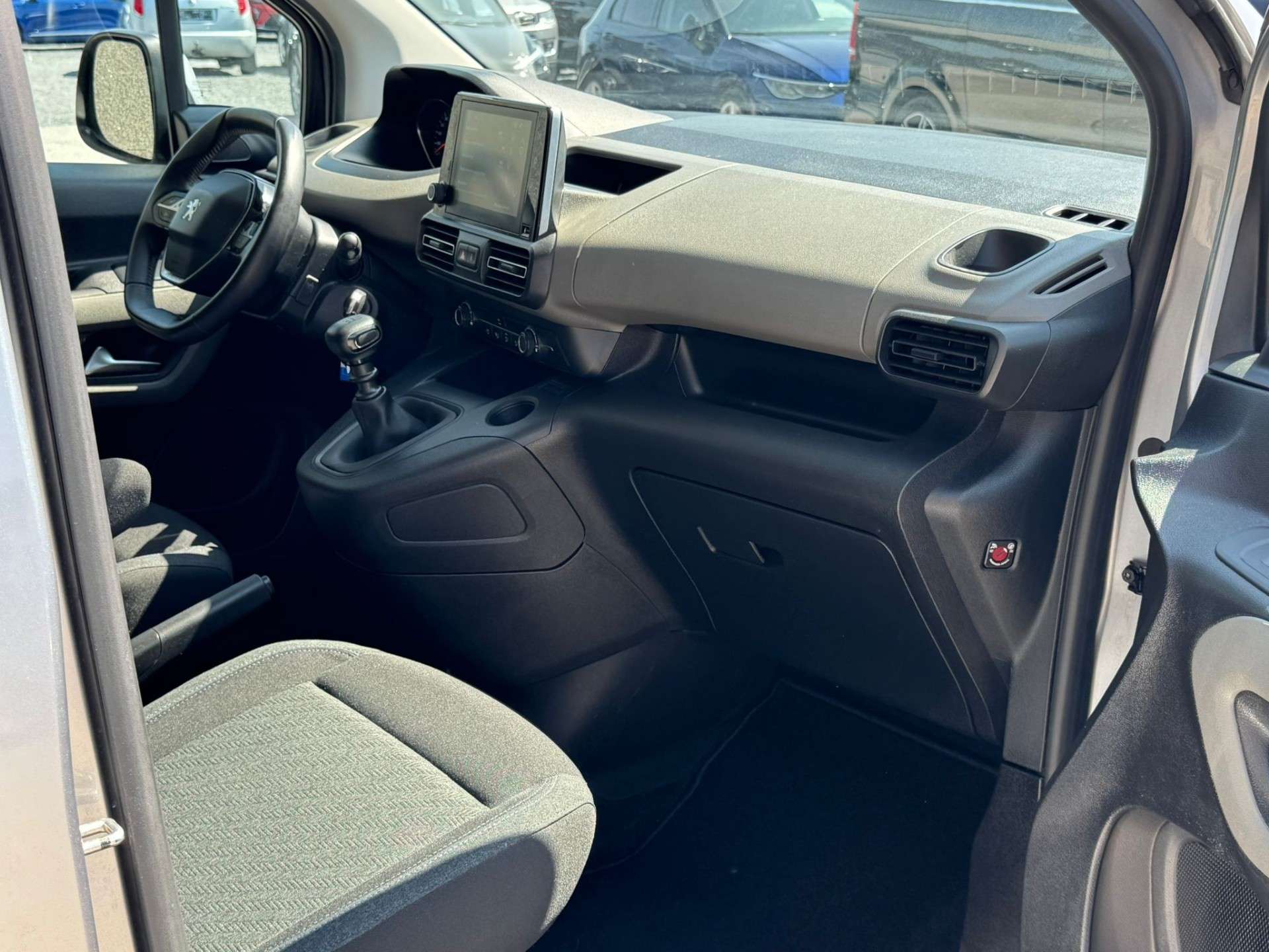 Peugeot Rifter 1.5 BlueHDi Style//CARPLAY/GPS/CAMERA/GARANTIE