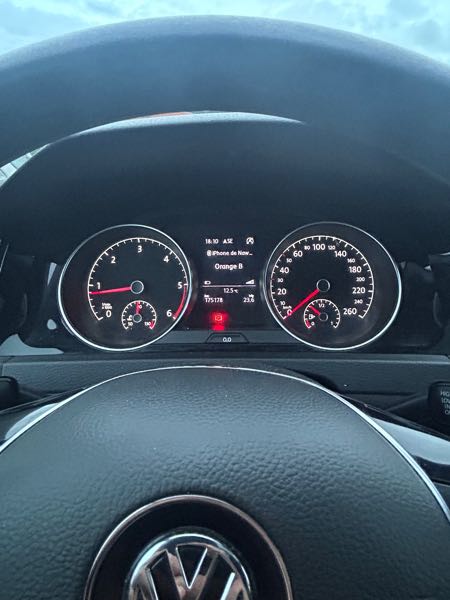 Volkswagen Golf Golf 7 1.6 tdi bluemotion Full options!