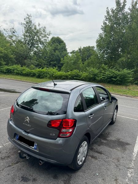 Citroen C3 II (2) 1.6 E-HDI 90 CONFORT