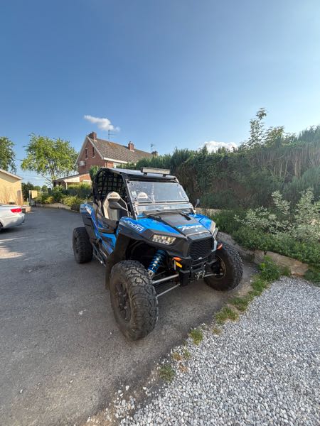 POLARIS SPORTSMAN XP 4X4