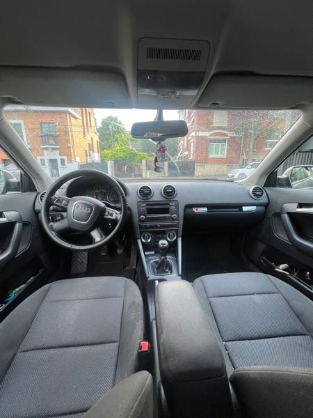 Audi A3 III BERLINE 1.6 TDI DPF 105 AMBITION