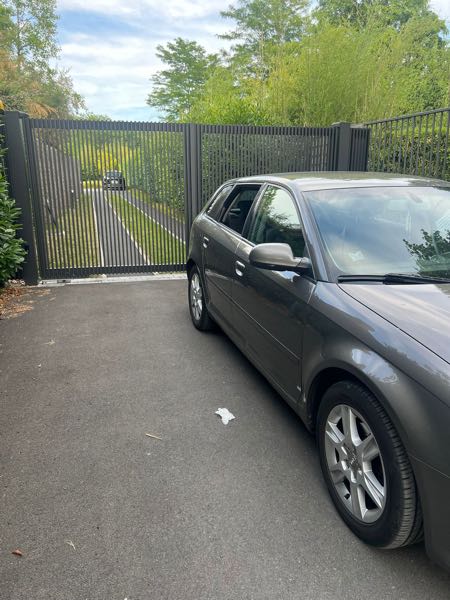 Audi A3 III BERLINE 1.6 TDI DPF 105 AMBITION