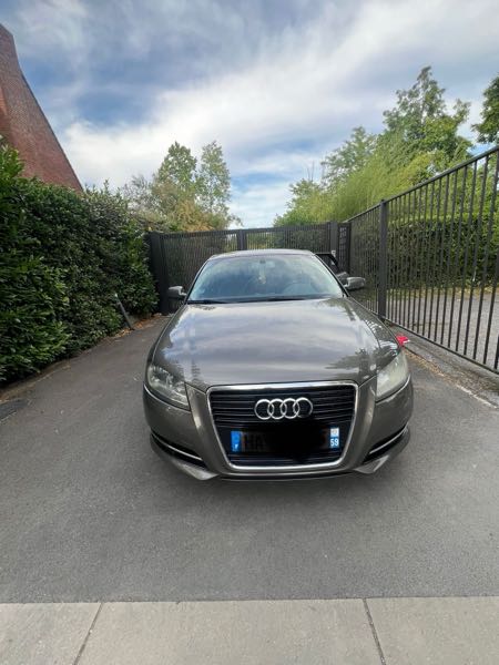 Audi A3 III BERLINE 1.6 TDI DPF 105 AMBITION