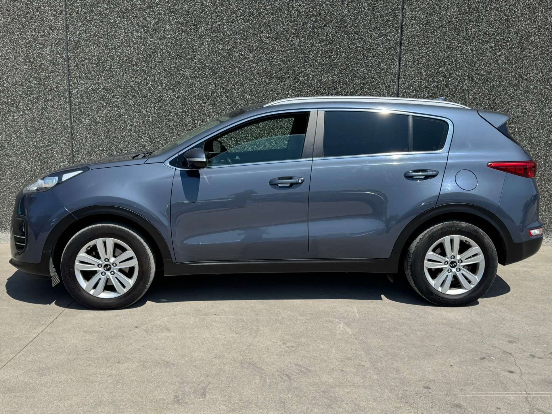Kia Sportage 1.7 CRDi 2WD Fusion//CARPLAY/GPS/USB/GARANTIE 12M