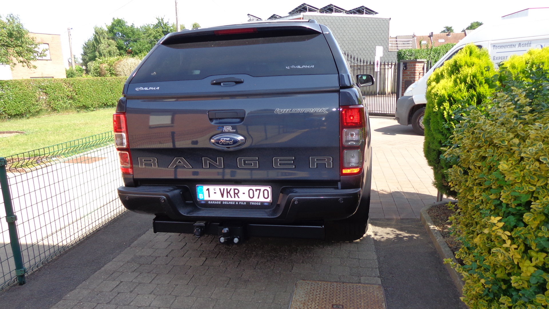 Ford Ranger III (3) 2.0 ECOBLUE 213 AUTO D. CABINE STORMTRAK