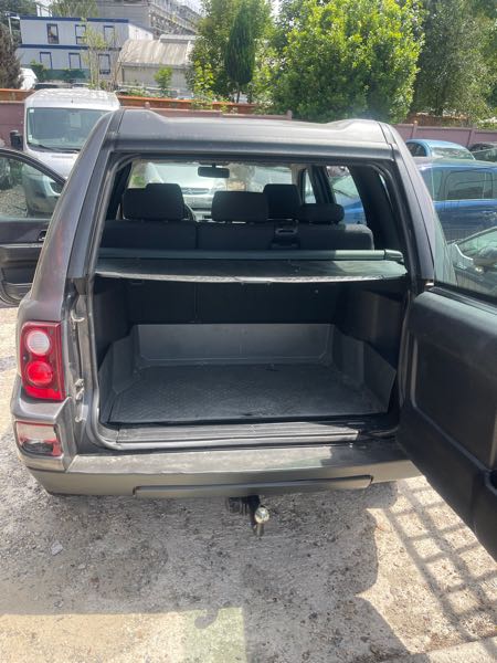Land Rover Freelander 2.0 TD4 SE 5P