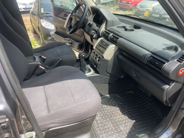 Land Rover Freelander 2.0 TD4 SE 5P