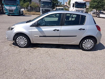 Renault Clio III (2) 1.5 DCI 70 EXPRESSION CLIM 5P ECO2