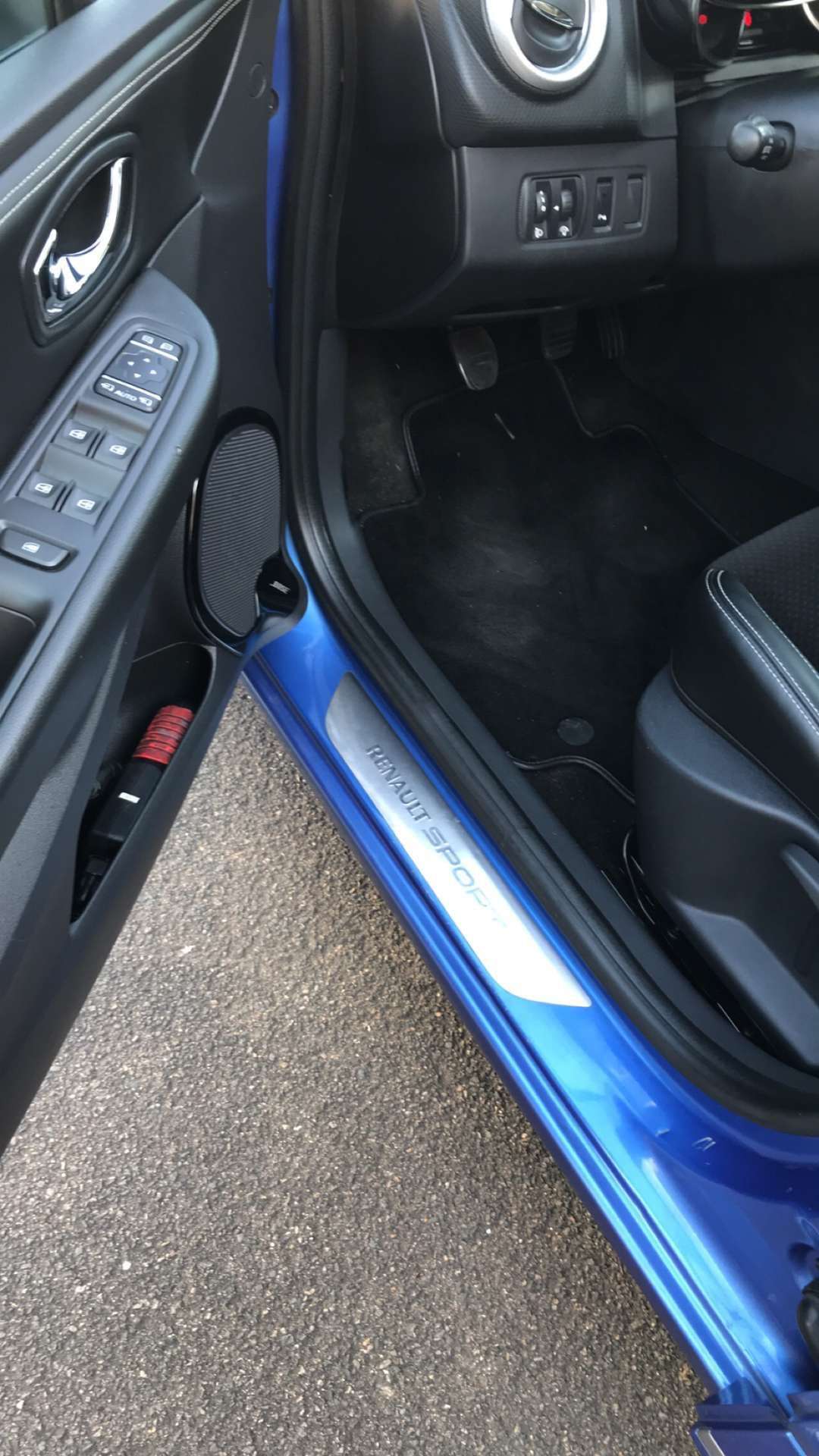Renault Clio IV (2) 1.5 DCI 90 BUSINESS
