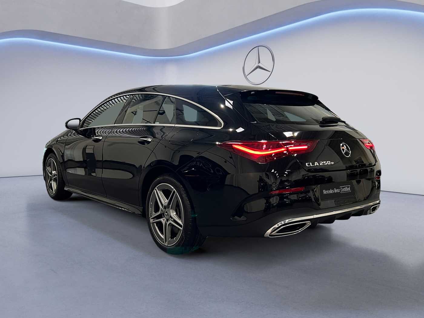 Mercedes-Benz CLA 250  e AMG Line Shooting Brake