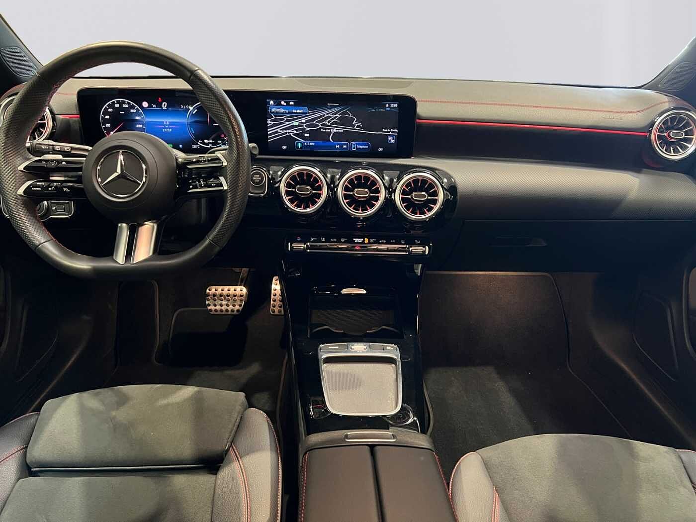 Mercedes-Benz CLA 250  e AMG Line Shooting Brake