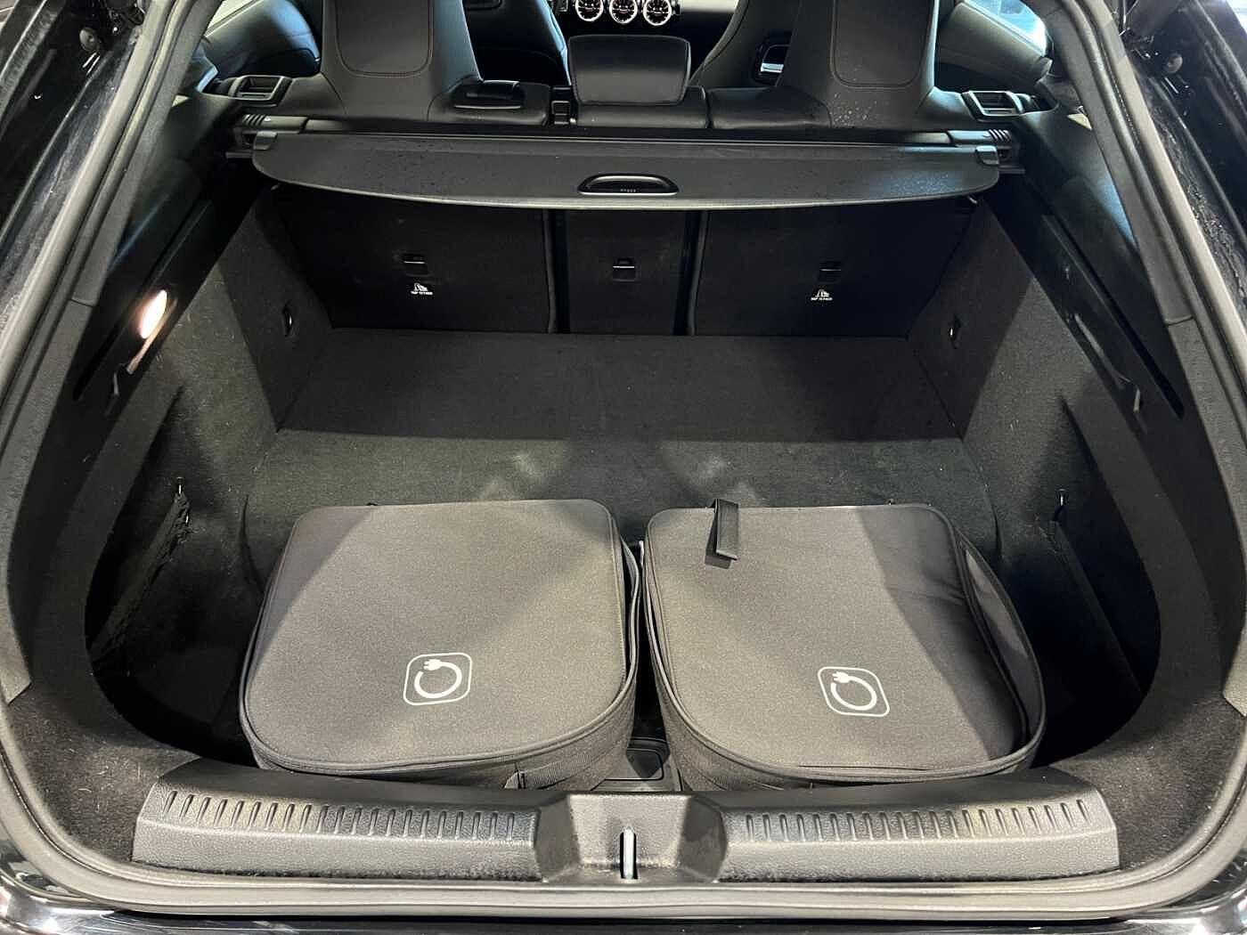Mercedes-Benz CLA 250  e AMG Line Shooting Brake