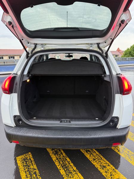 Peugeot 2008 (2) 1.6 BLUEHDI 100 STYLE