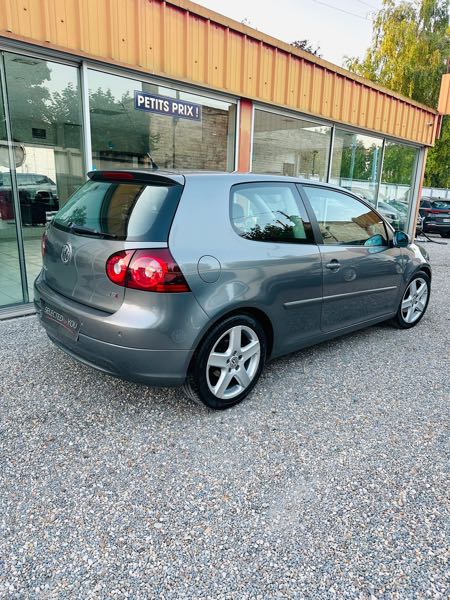 Volkswagen Golf V 1.4 TSI 122 GT SPORT 5P