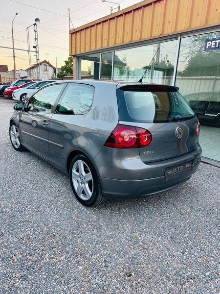 Volkswagen Golf V 1.4 TSI 122 GT SPORT 5P