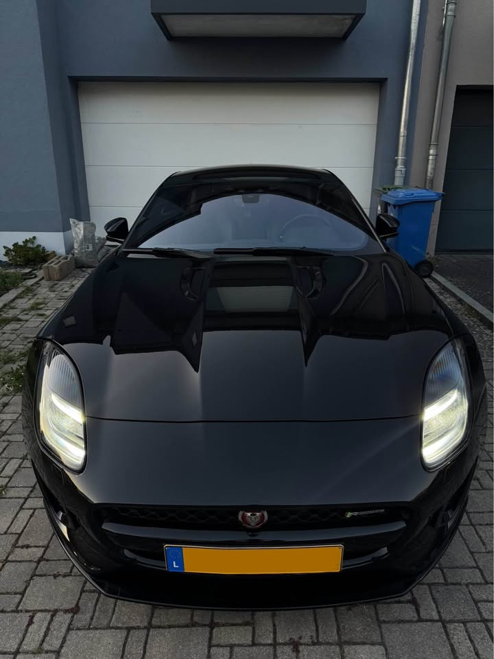 Jaguar F-type (3) COUPE 2.0 P300 R-DYNAMIC AUTO