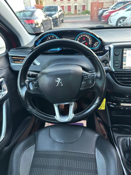 Peugeot 2008 (2) 1.6 BLUEHDI 100 S&amp;S ALLURE BUSINESS
