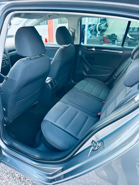 Volkswagen Golf VII 1.6 TDI 105 BLUEMOTION TECHNOLOGY CONFORTLINE 3P